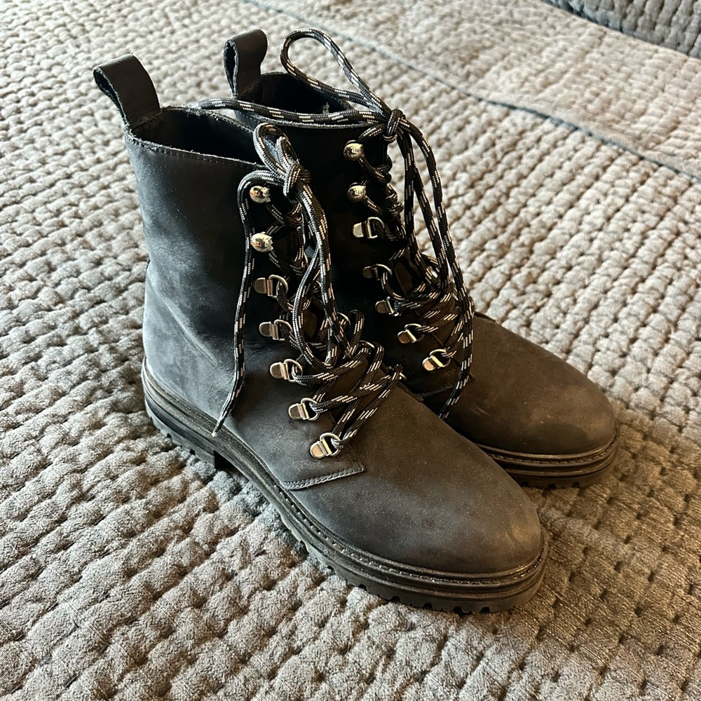 Jenni Kayne Oiled Leather Mountain Boot - Picture 3 of 4